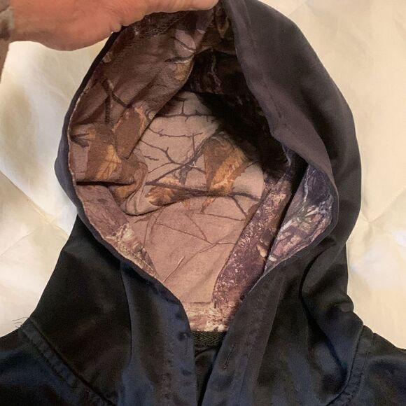 REAL TREE, hoodie, medium , polyester, great condition, - Picture 3 of 9